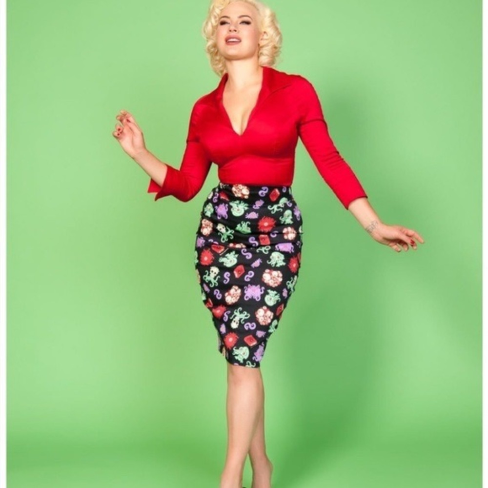 Pinup Girl Clothing/ Laura Byrnes 2016 Cthulhu Pattern Pencil Skirt, shorter hem